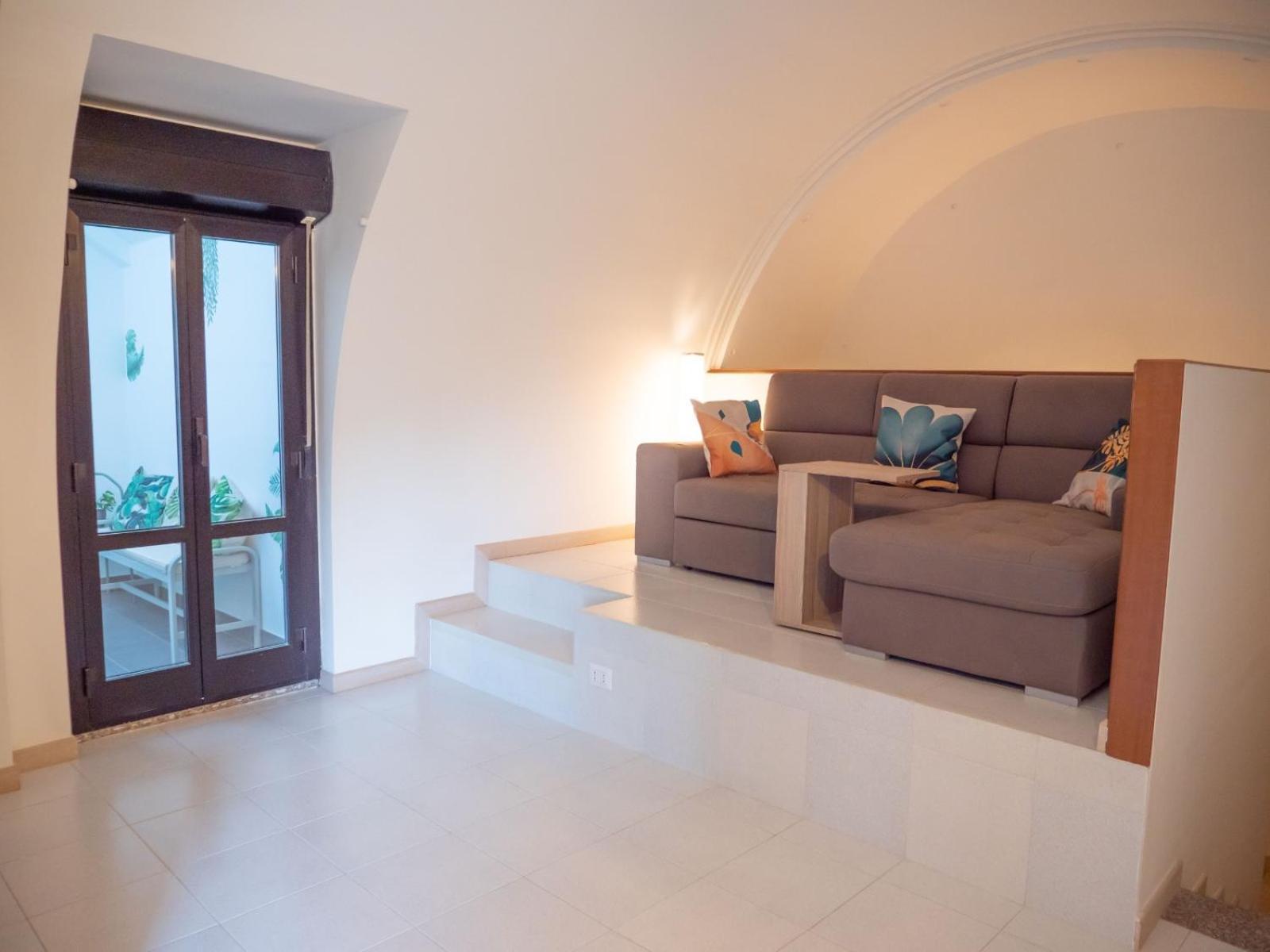 Comfy Penthouse Appartamento Milano